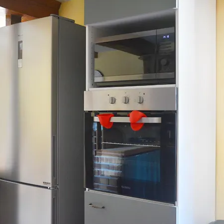 Le Malis - Charming Half-timbered Family House With Large Garden