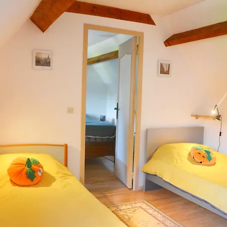 Le Malis - Charming Half-timbered Family House With Large Garden Tatil Evi *