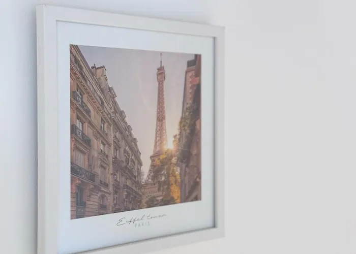 Le Malis - Charming Half-timbered Family House With Large Garden